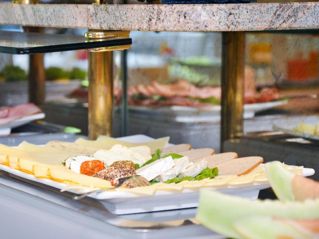 באד ווייסי Hotel Quellenhof מראה חיצוני תמונה