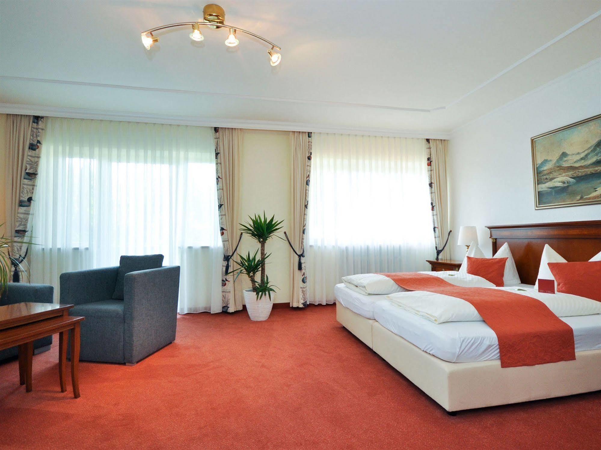 באד ווייסי Hotel Quellenhof מראה חיצוני תמונה