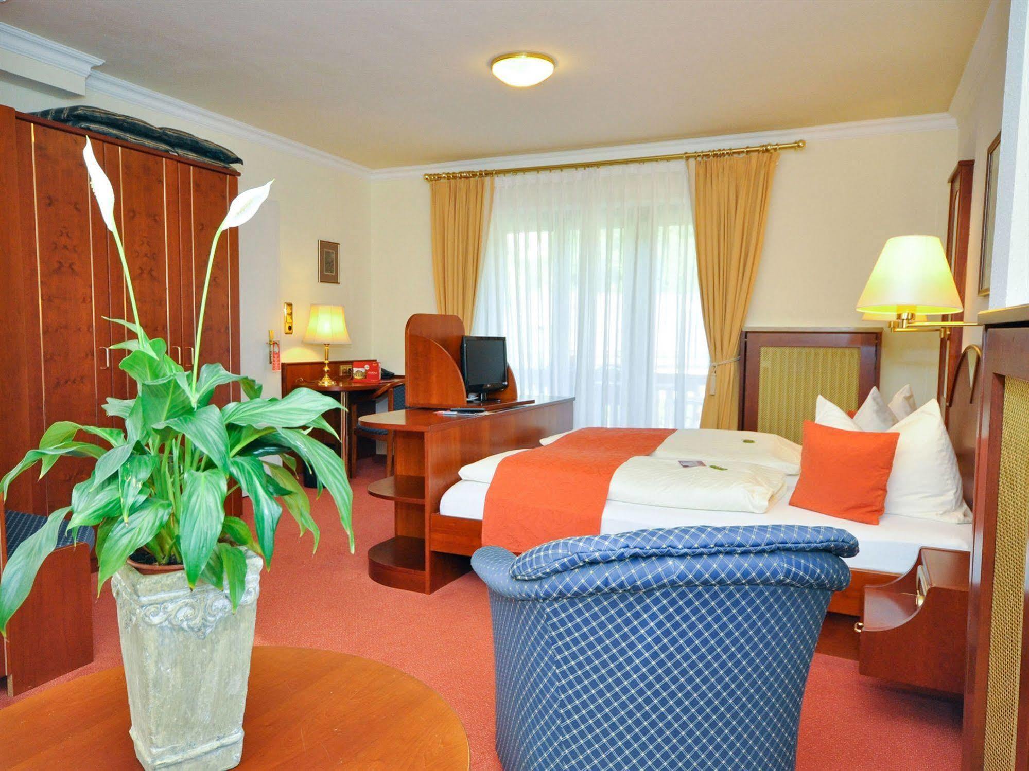 באד ווייסי Hotel Quellenhof מראה חיצוני תמונה