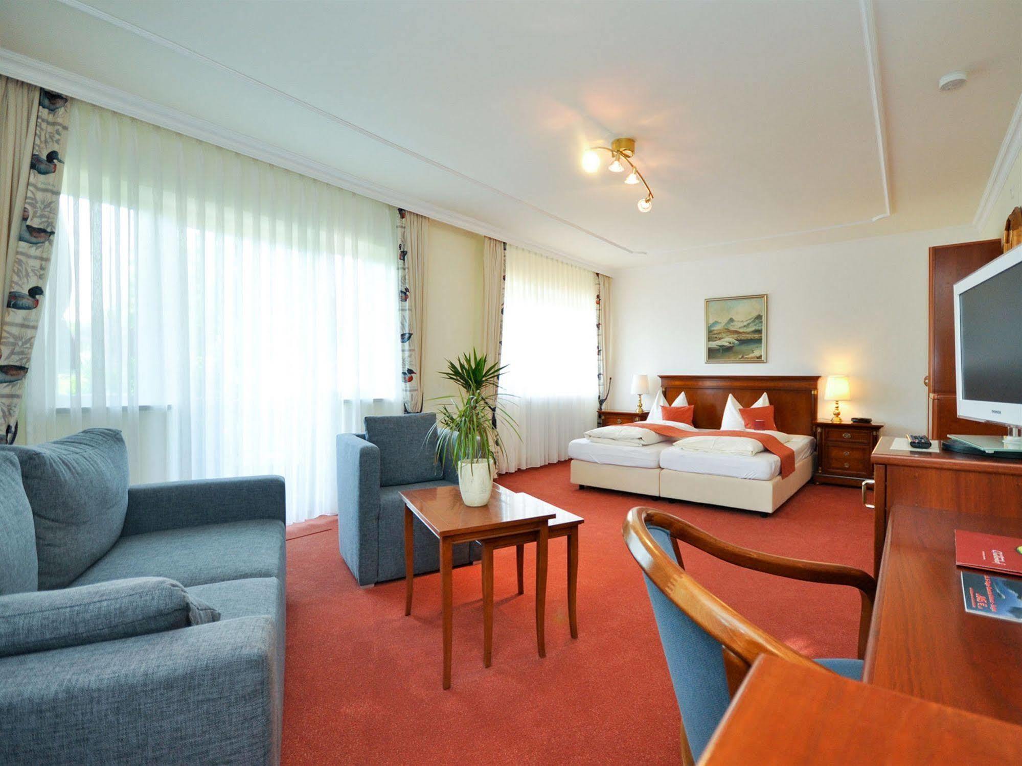 באד ווייסי Hotel Quellenhof מראה חיצוני תמונה